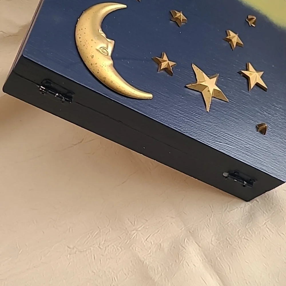 HANDCRAFTED & DECORATED MOON & STAR WOODEN BOX